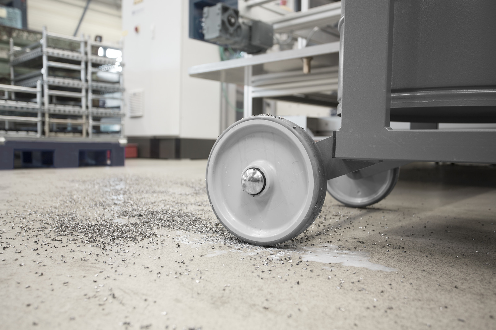 Пылесос для сбора жидкостей и стружки Karcher IVR-L 40/12-1