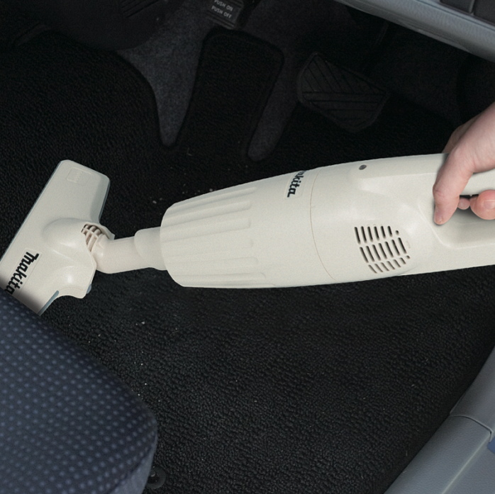 Аккумуляторный пылесос MAKITA CL 111 DWI в кор.