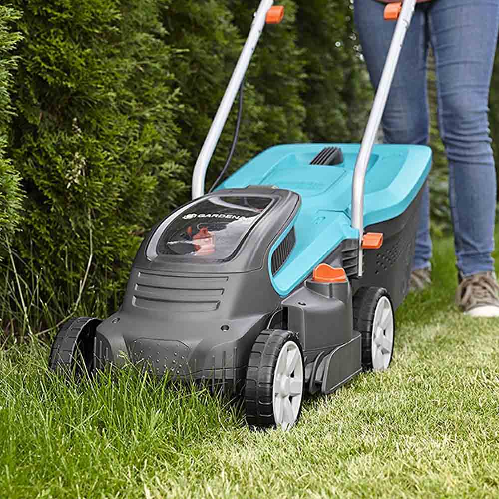 Аккумуляторная газонокосилка Gardena PowerMax Li-18/32