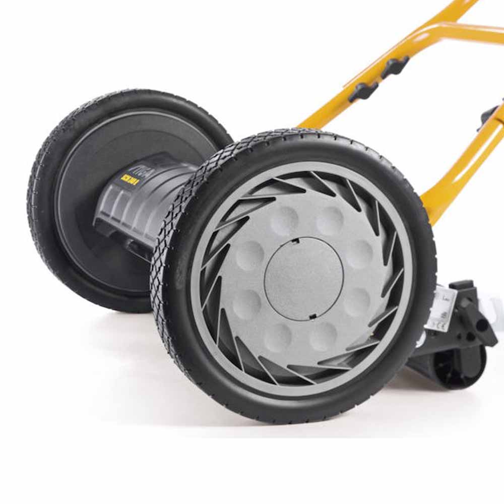 Механическая газонокосилка STIGA SCM 240 R