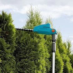 Ножницы для живой изгороди аккумуляторные THS 42/18V P4A  телескопические (с АКБ и ЗУ)