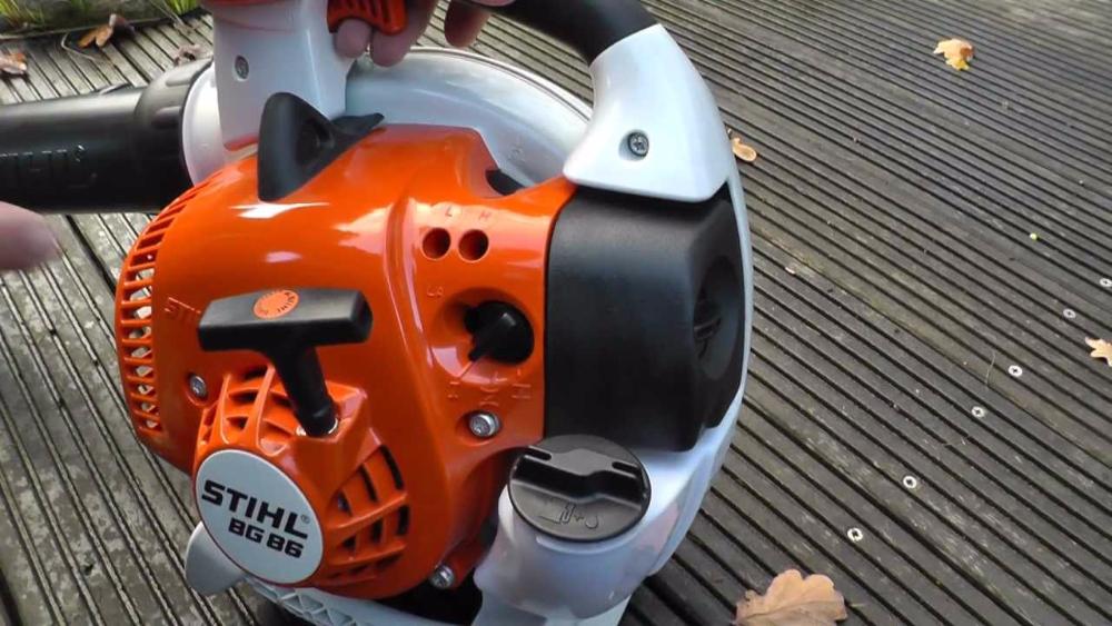 Бензиновая воздуходувка Stihl BG 86