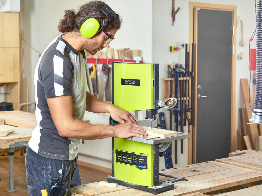 Ленточная пила RYOBI RBS904