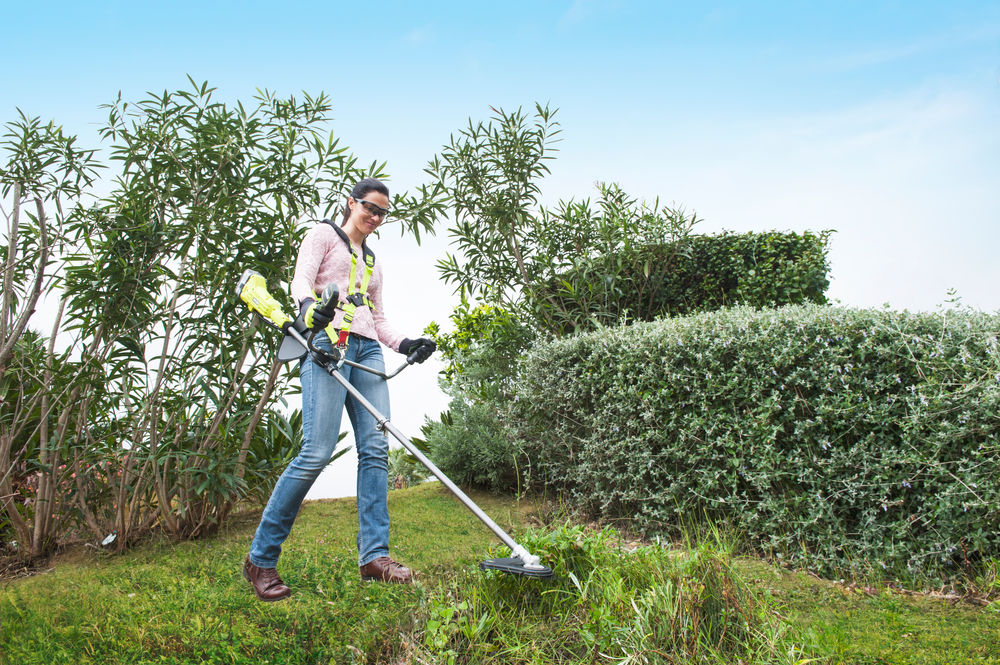 Аккумуляторный триммер RYOBI OBC1820B (без батареи)