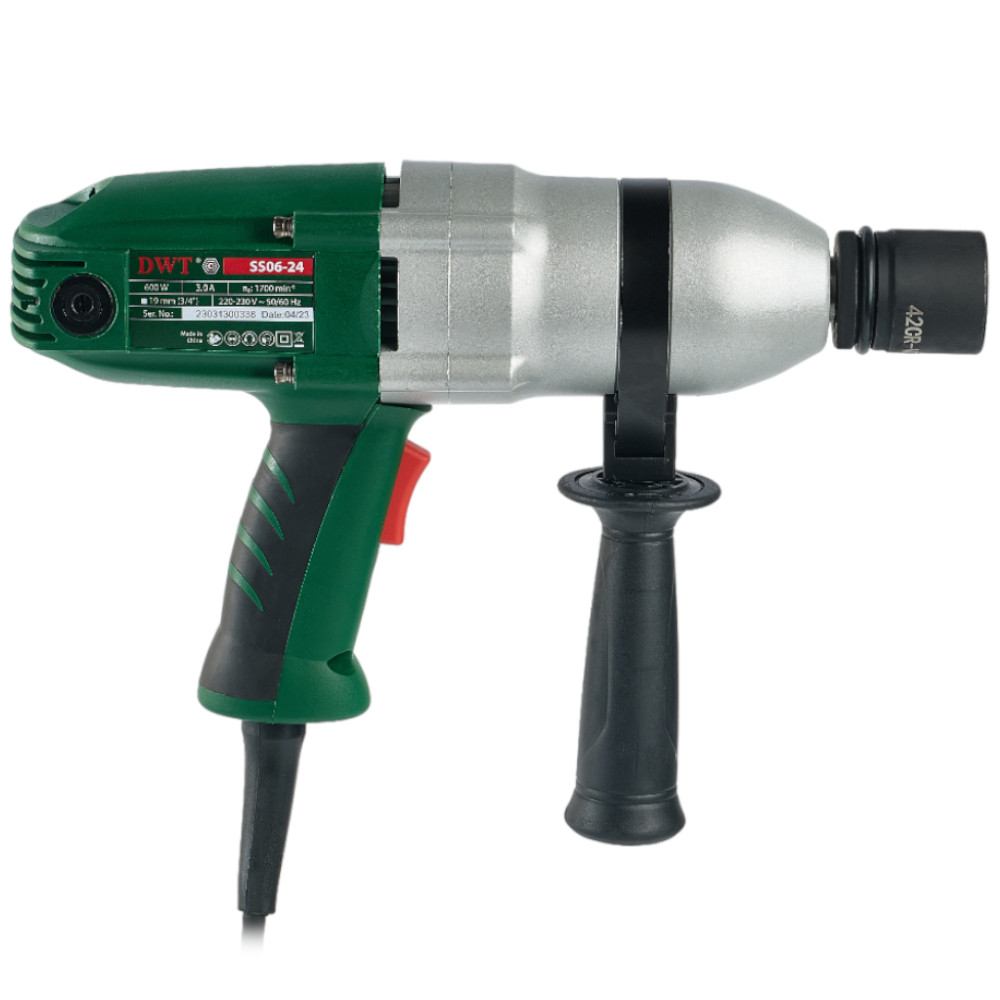 Гайковерт ударный DWT SS06-24