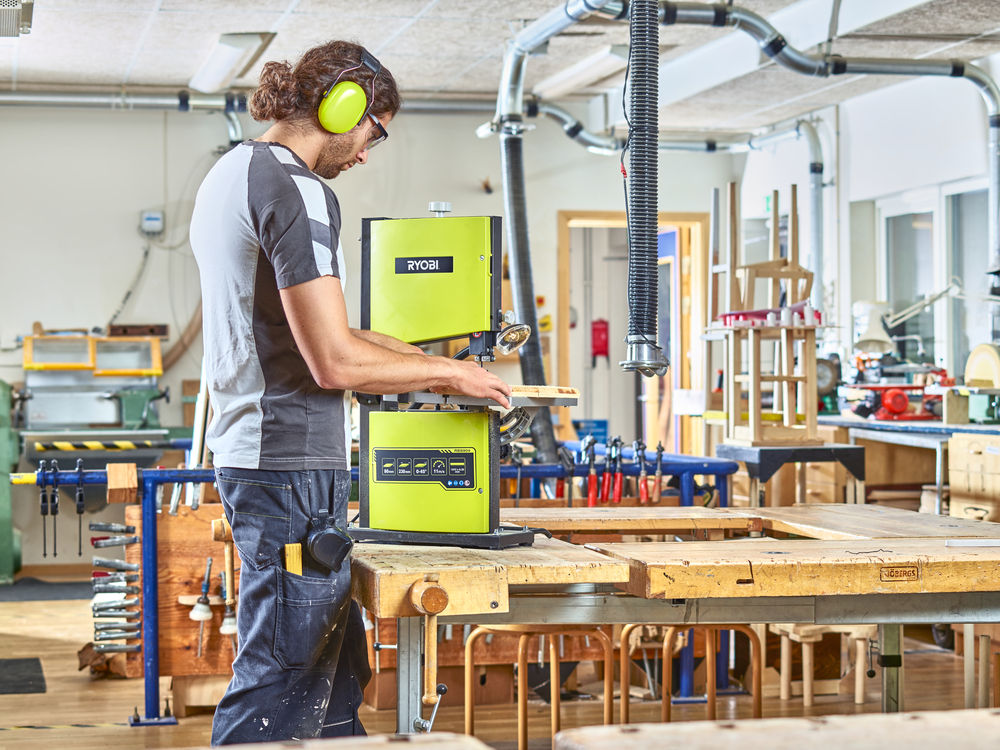 Ленточная пила RYOBI RBS904